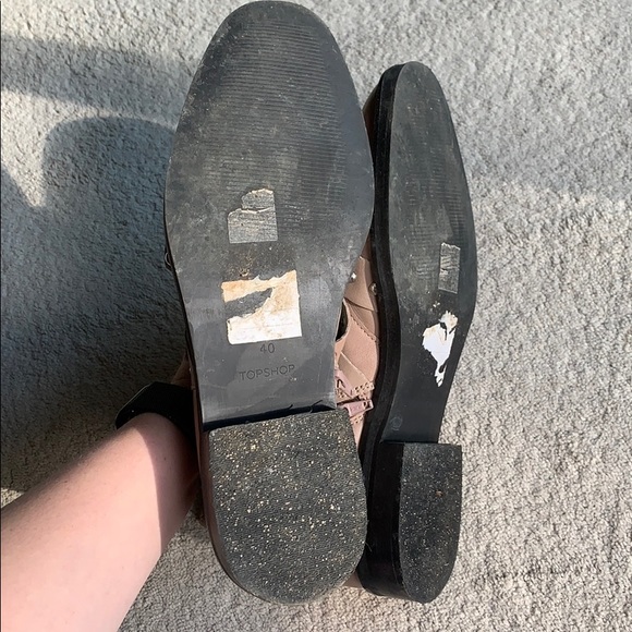 Topshop Tan Boots w Silver Buckle Detail - Picture 4 of 5